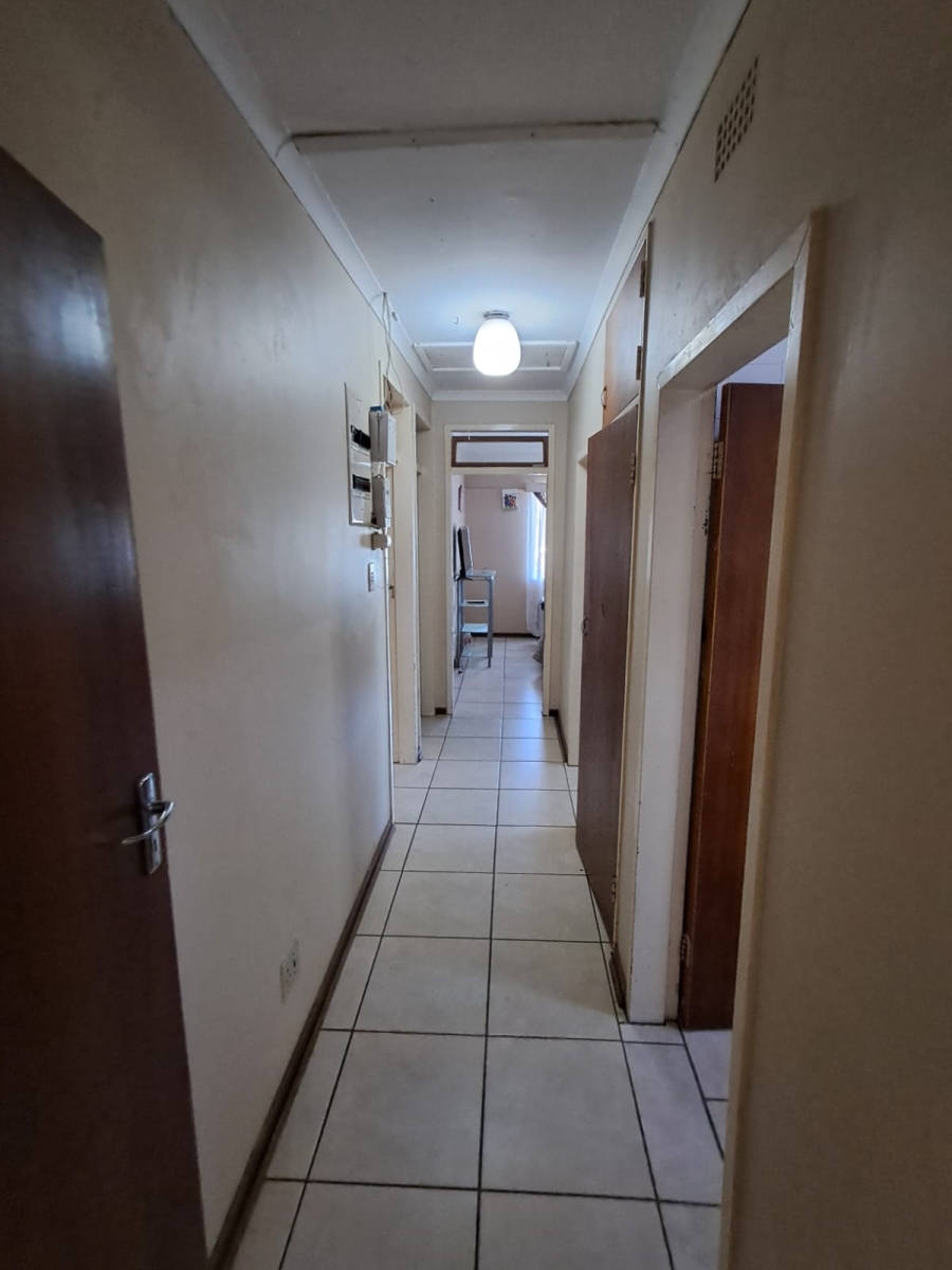 5 Bedroom Property for Sale in Ventersdorp North West